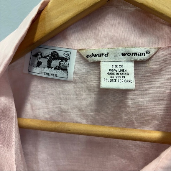 NWT Edward Woman 2X Linen Button Shirt Top Pink Flower appliqué beaded - Picture 3 of 12